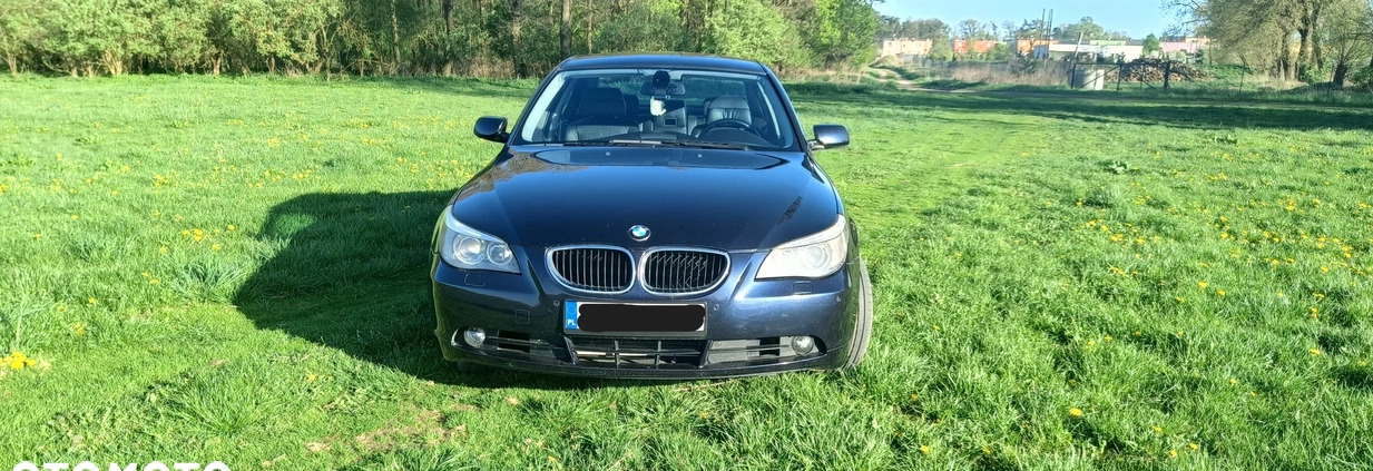 BMW Seria 5 cena 31900 przebieg: 349000, rok produkcji 2003 z Bydgoszcz małe 301